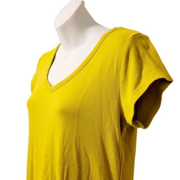 2/$20 Vintage Cynthia Rowley green/yellow causal top - Picture 2 of 4